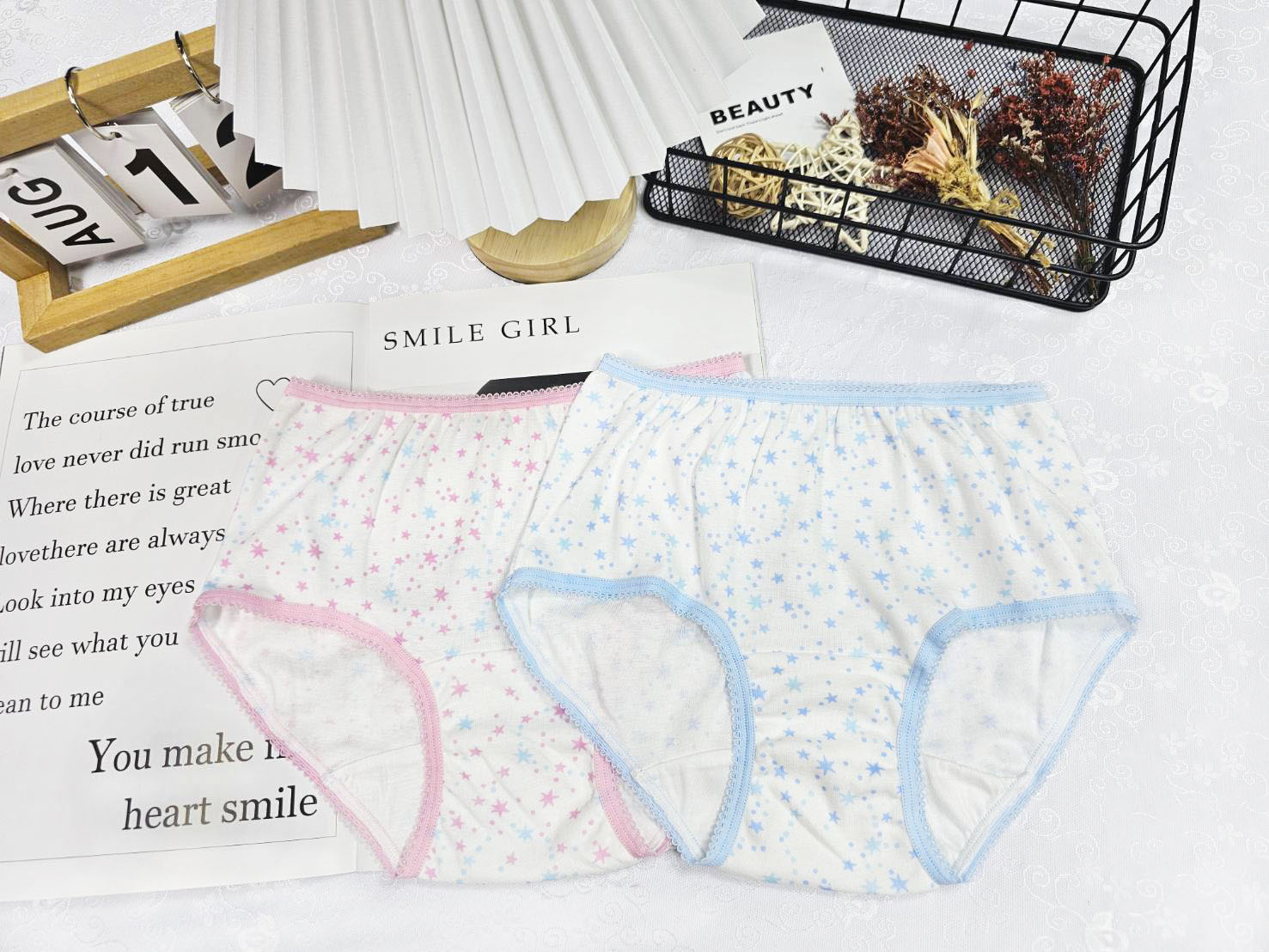 63262-英文字星星女童內褲